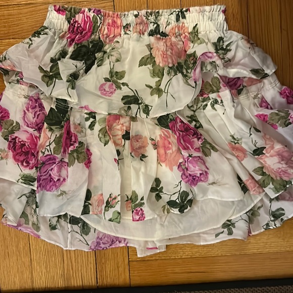 LoveShackFancy Dresses & Skirts - Loveshackfancy ruffle mini skirt sz s nwt
